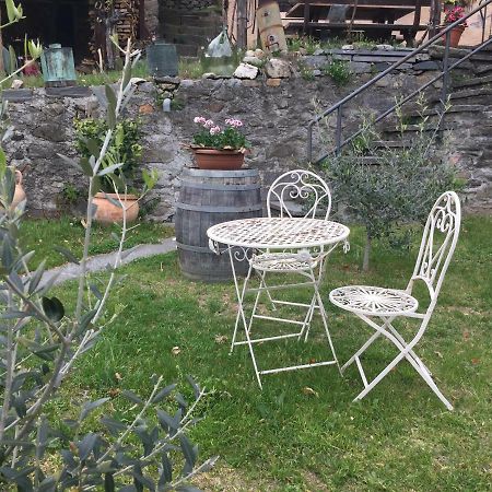 Casa Immersa Nel Vigneto Roveredo Buitenkant foto
