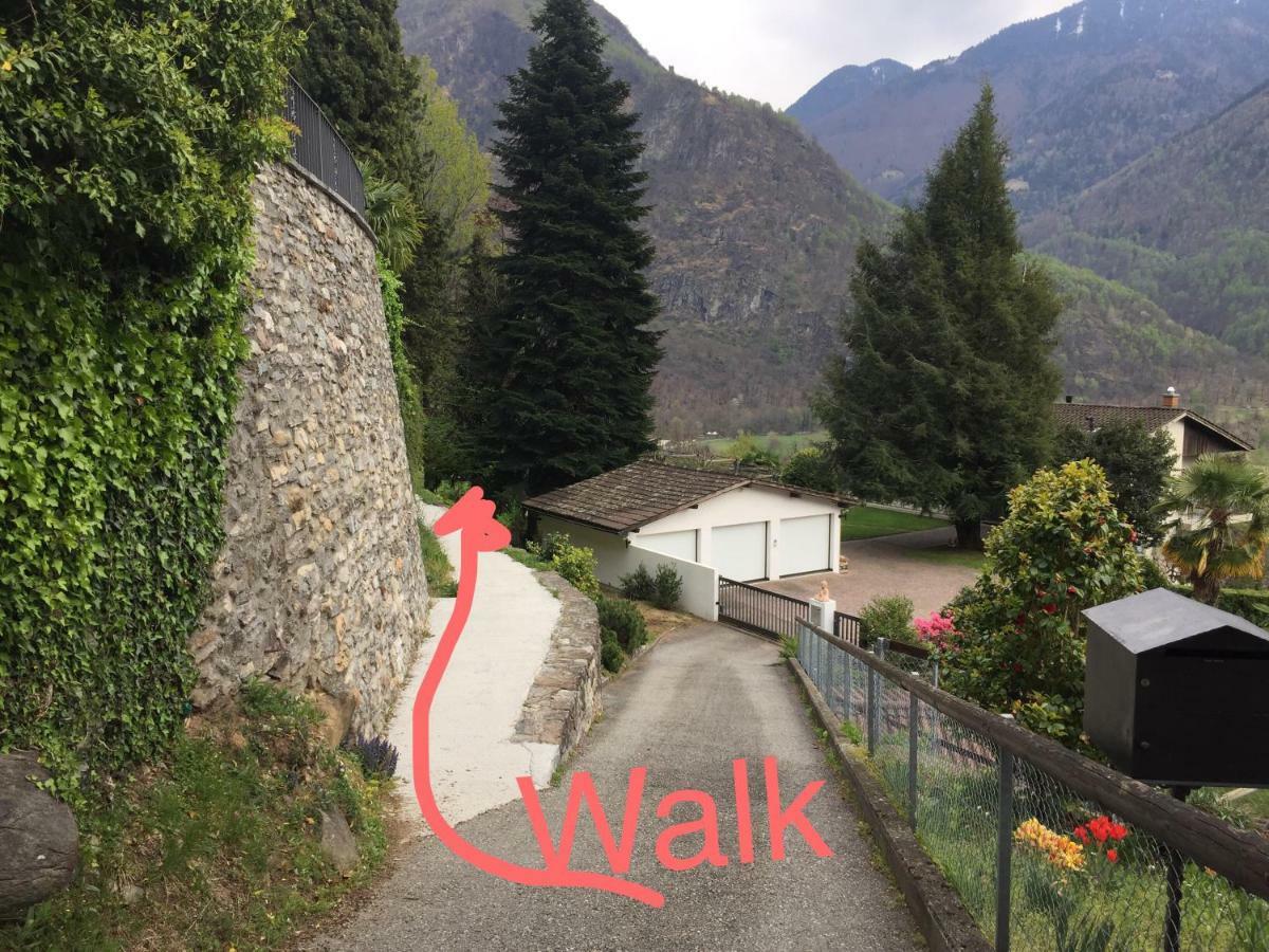 Casa Immersa Nel Vigneto Roveredo Buitenkant foto